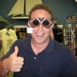 Meet your Posher, Adam